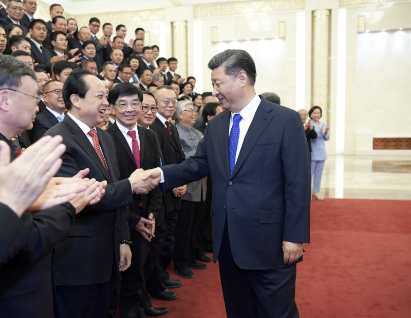 2019年5月28日，習(xí)近平主席在人民大會(huì)堂親切接見(jiàn)舒心先生
